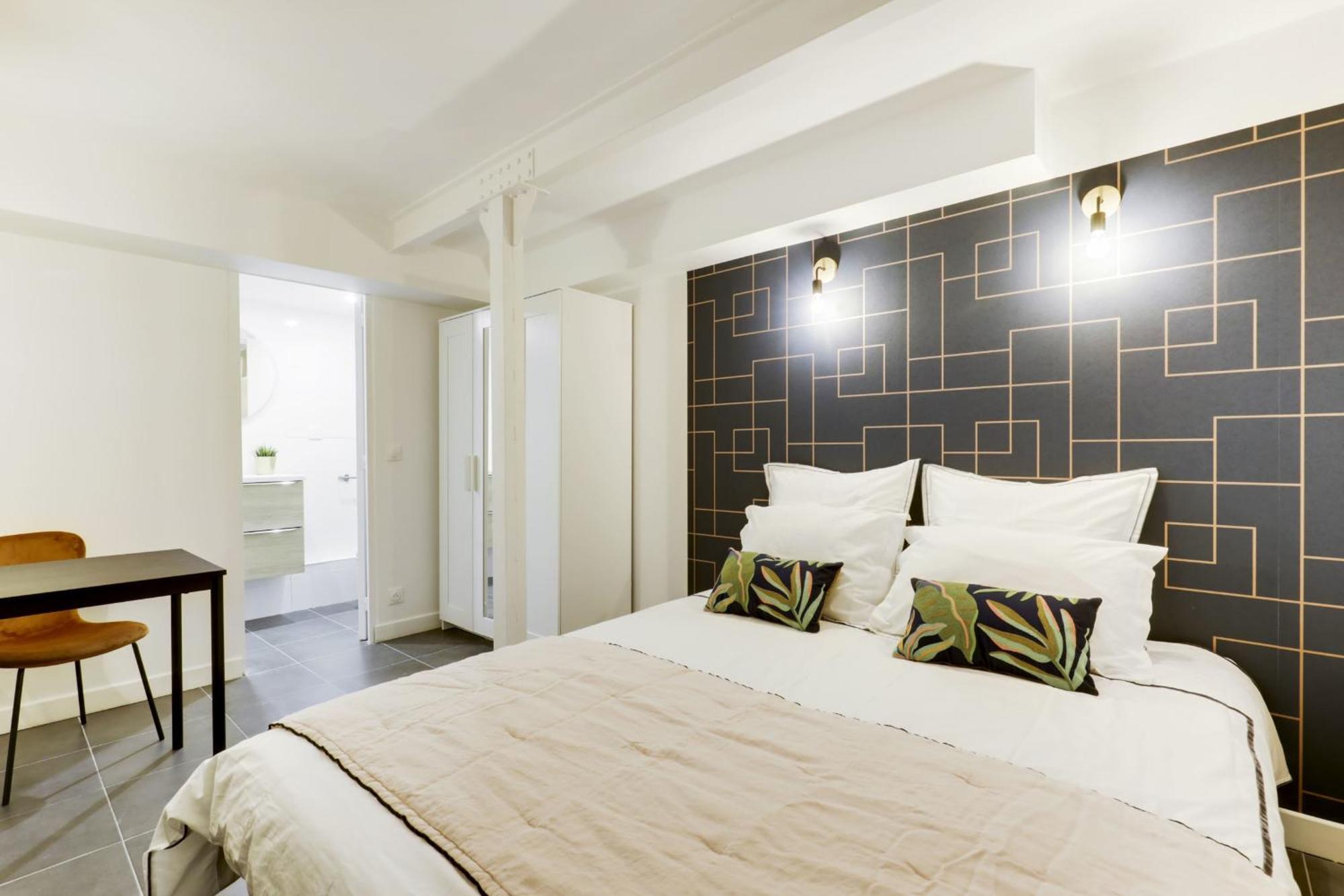 nice studio renovated&bright - street side Parijs Buitenkant foto